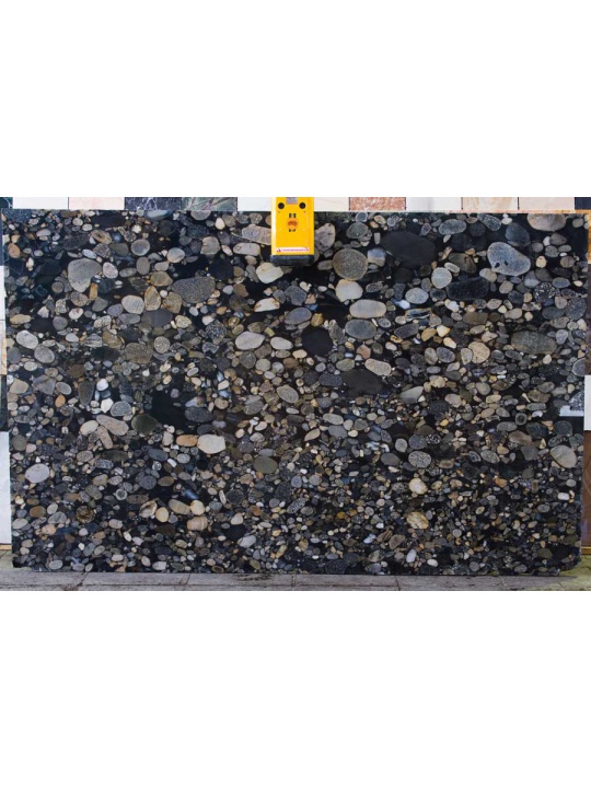 granit-blek-end-gold-mozaik-3-sm-2273-2